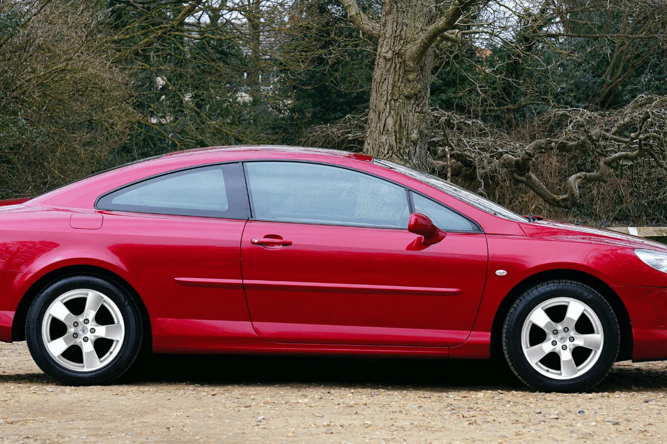 p1-min Une Peugeot