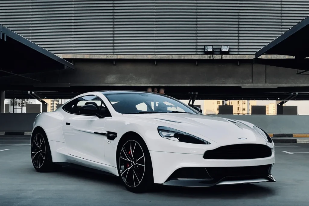 Une aston
