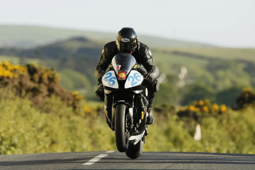 Une moto Piwi 80