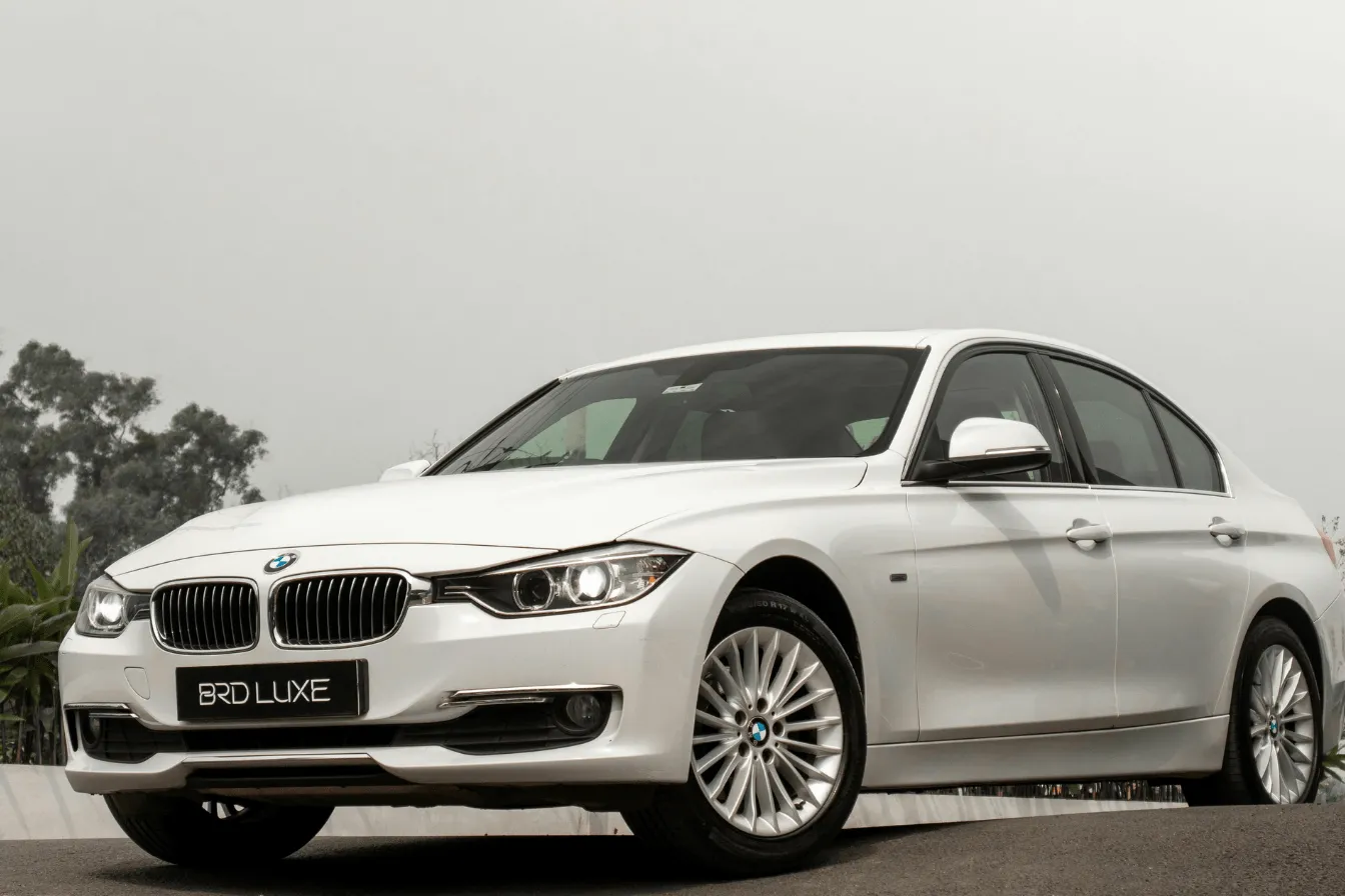 bm1-min Bmw