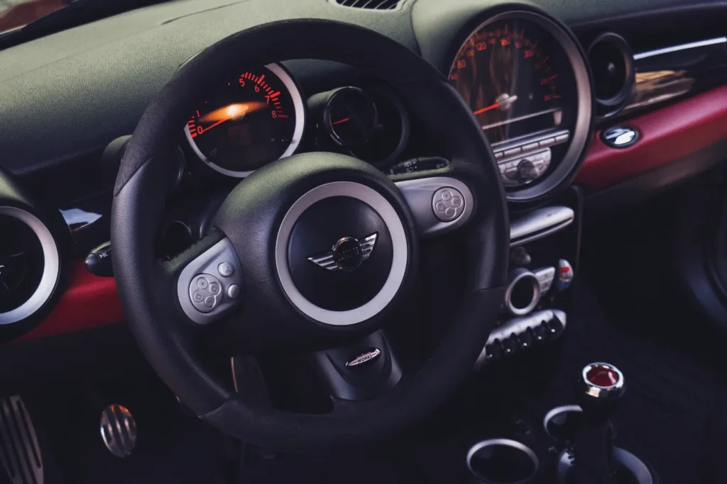 Un volant pour la direction d'une voiture
