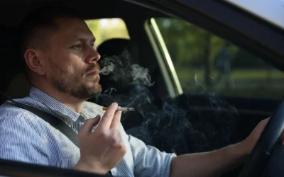 Comment enlever l’odeur de tabac dans une voiture : solutions radicales et astuces naturelles