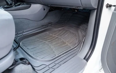 Tapis de voiture en caoutchouc pour l’hiver : le guide pour protéger votre habitacle