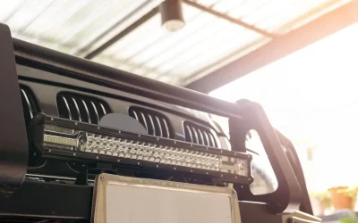 Barre LED additionnelle et homologation : tout savoir pour rouler en toute légalité