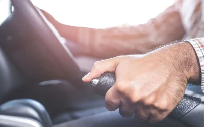 Freinage d’urgence automatique (AEB) : fonctionnement, capteurs et enjeux de sécurité